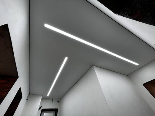 Как установить натяжные потолки и сэкономить на этом более 50 тысяч?